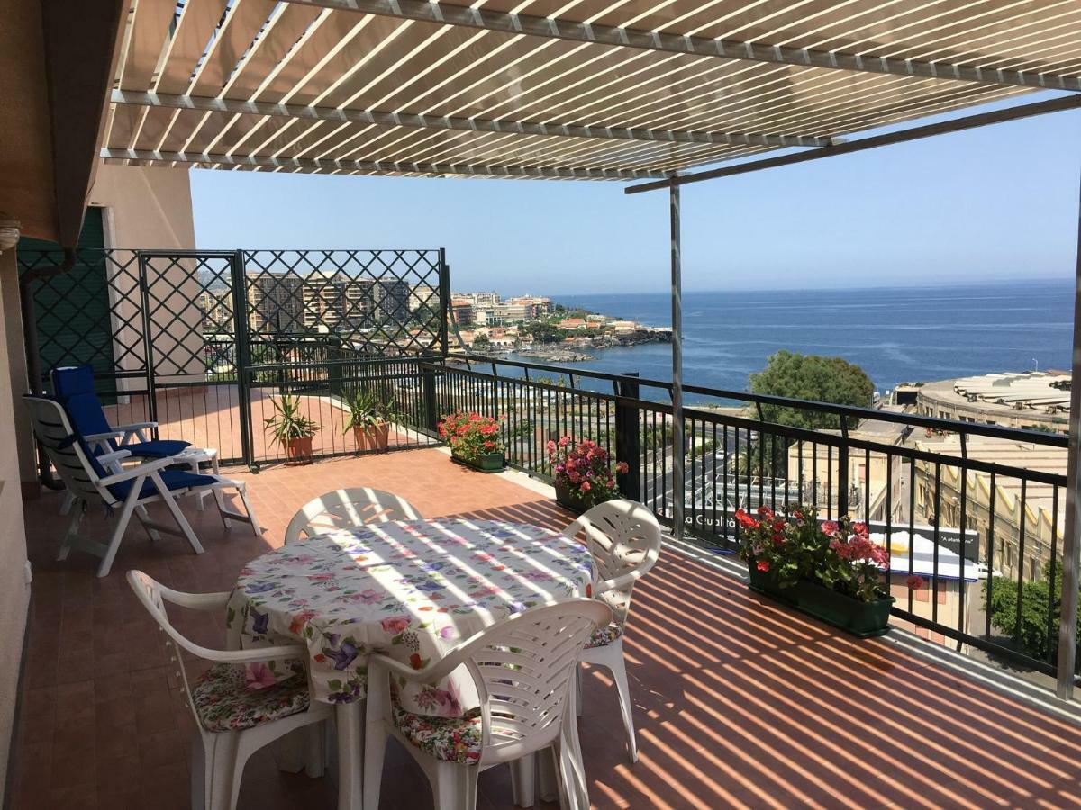 Europa Guest House Catania Bagian luar foto