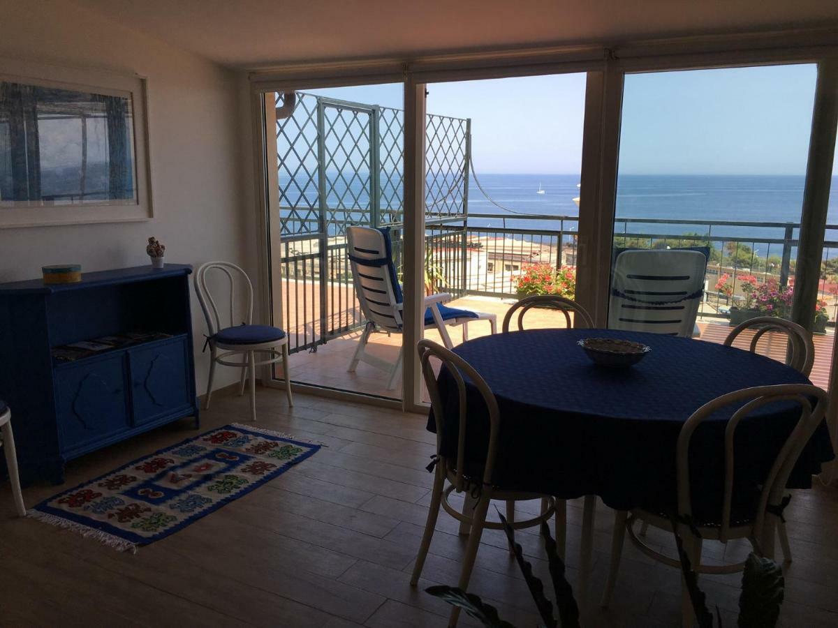 Europa Guest House Catania Bagian luar foto